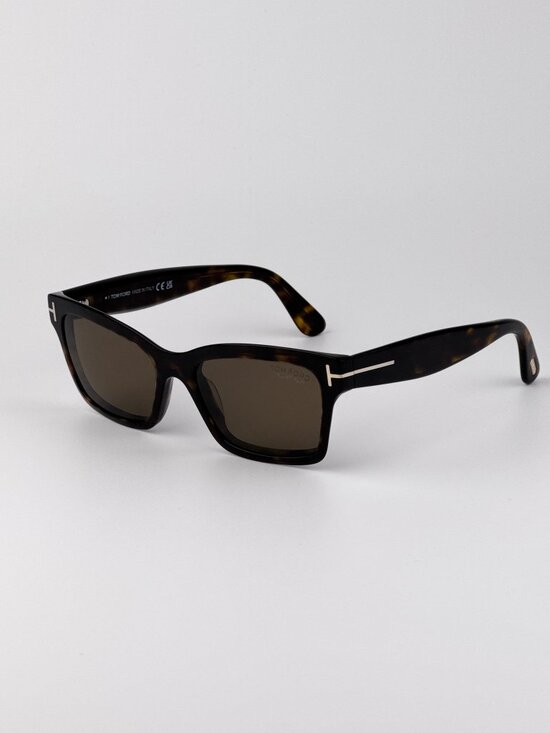 Tom Ford MIKEL FT1085 52H Sunglasses – Dark Havana Rectangle Cat Eye Frame Brown main image 5